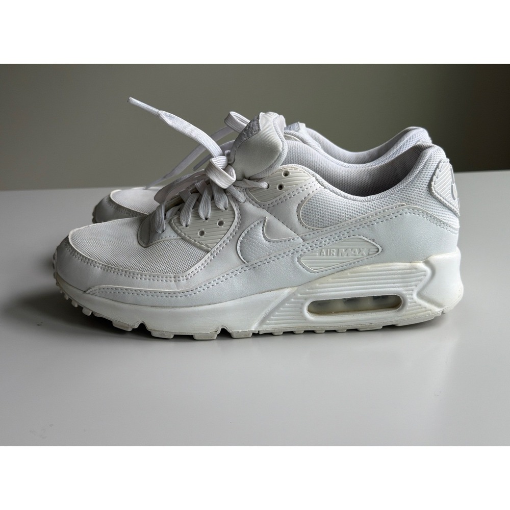 Nike Air Max 90 Triple White Low Top Running Shoes Sneakers All White womens 9.5